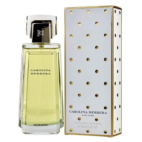 perfume carolina herrera tradicional|perfume carolina herrera chic mujer.